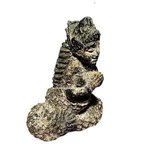 STATUE OF QUEEN BLORONG